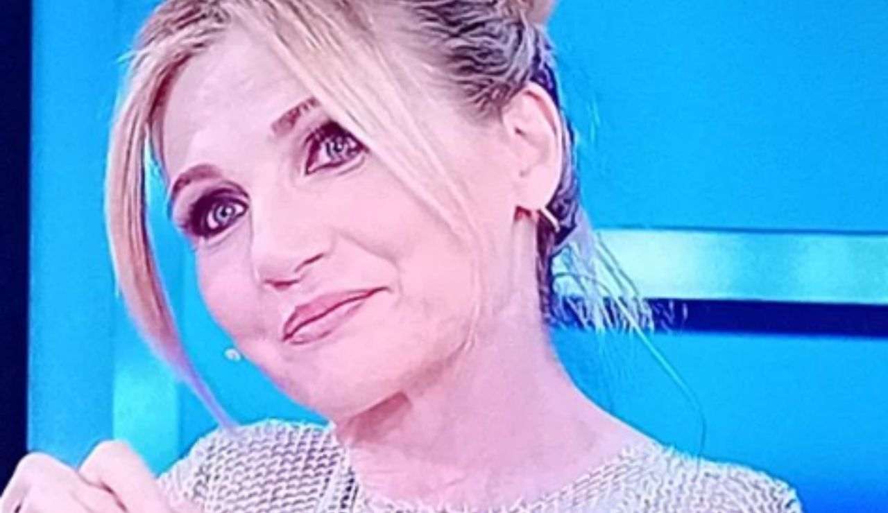 Lorella Cuccarini piange ad Amici 23