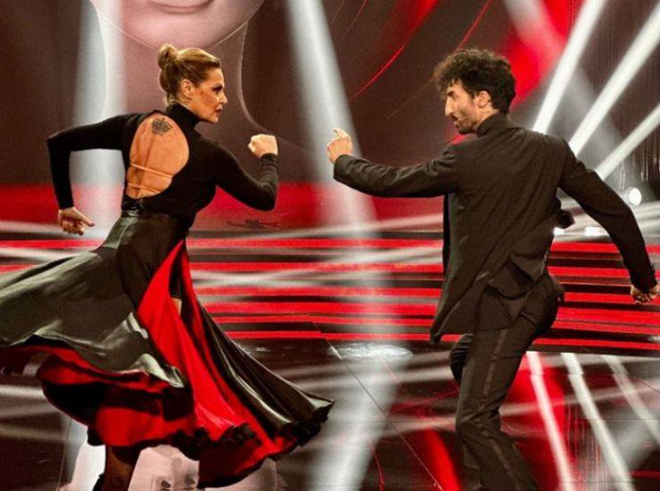 Samuel Peron e Simona Ventura a Ballando con le stelle 