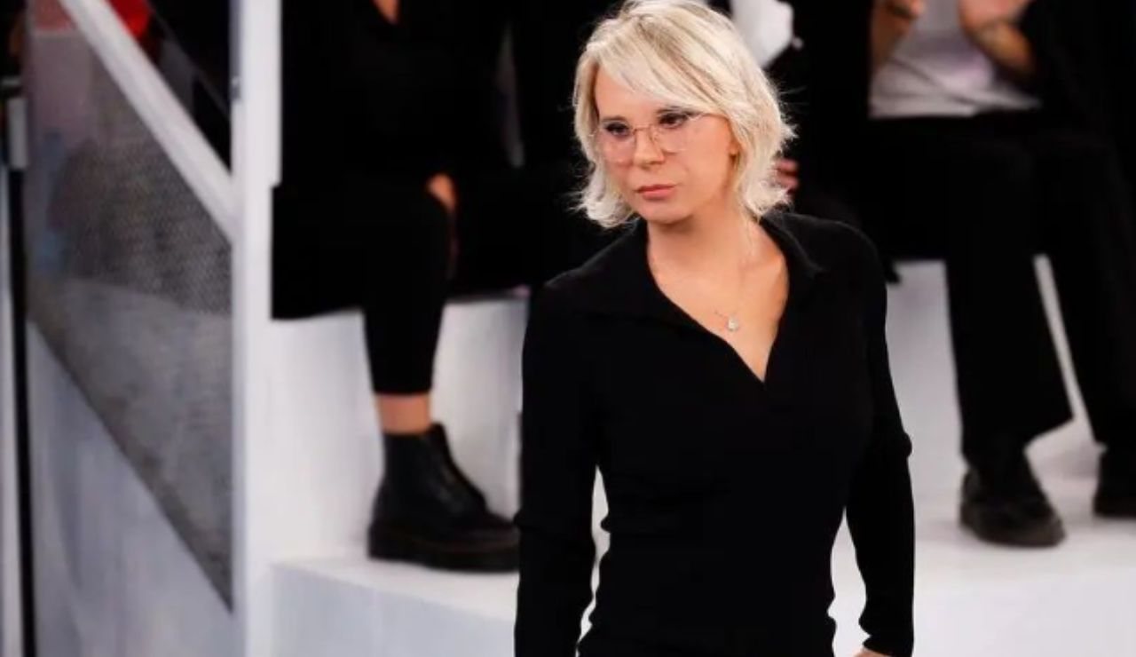 Maria De Filippi nello studio di Amici