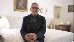 Bruno Barbieri in posa in uno scatto per 4 Hotel