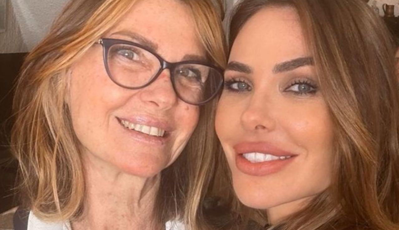 Ilary Blasi e sua madre Daniela Serafini 